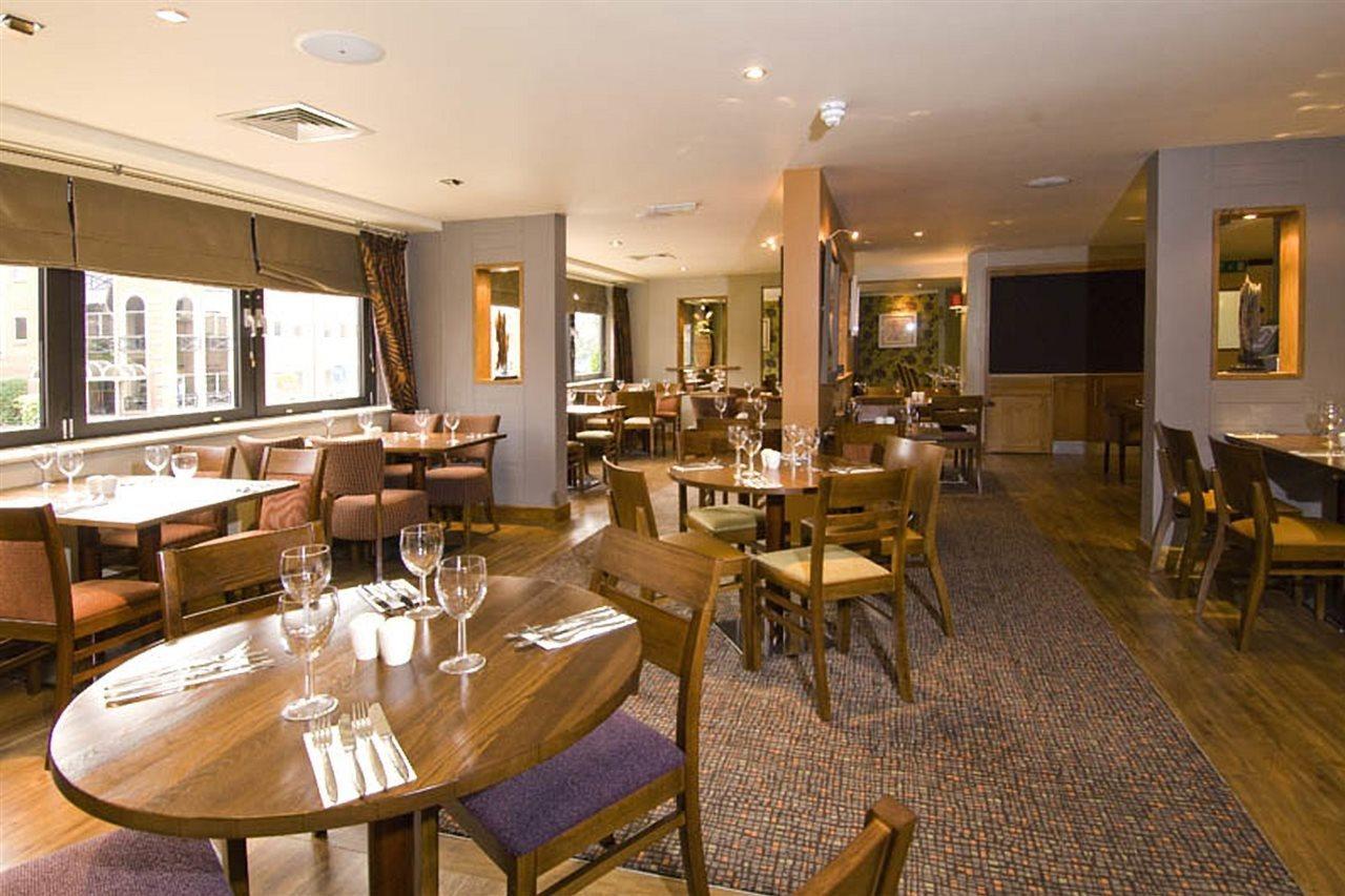 Premier Inn Brentwood Exteriér fotografie
