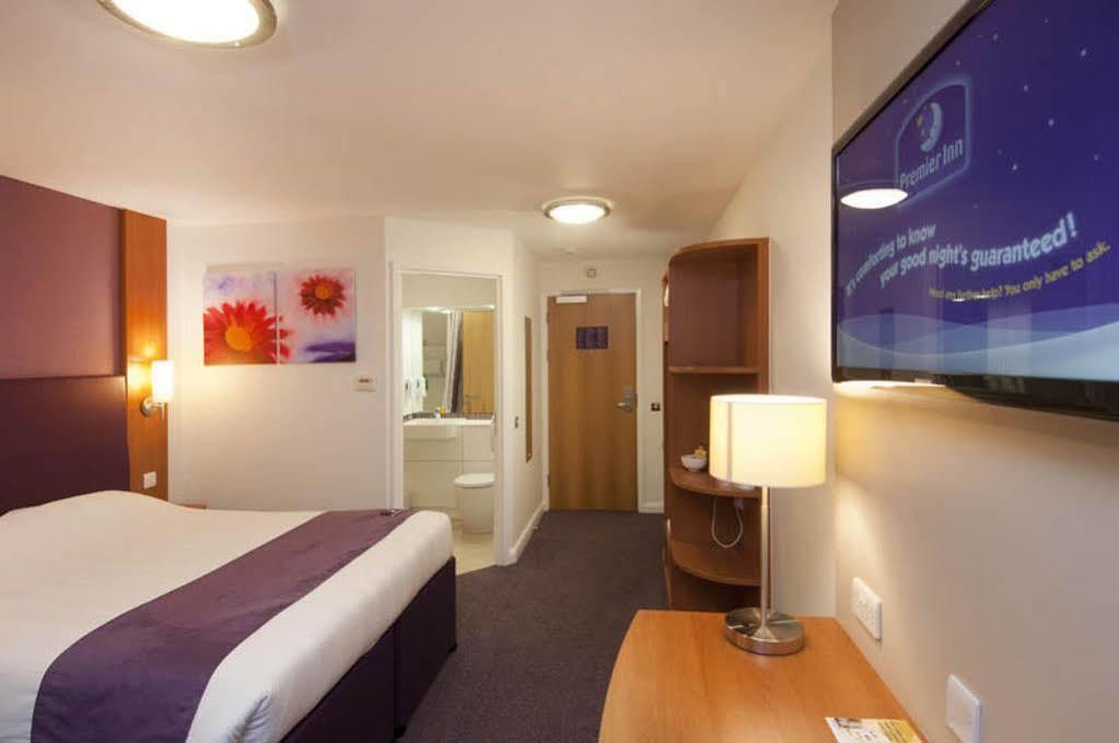 Premier Inn Brentwood Exteriér fotografie
